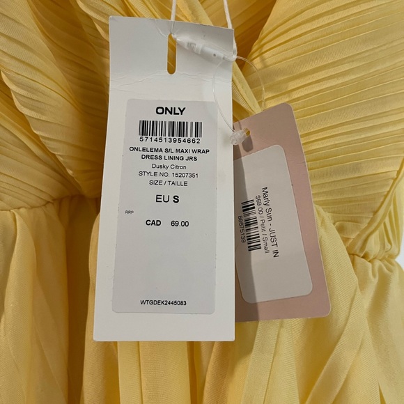 NWT Marly Sun Pleated Maxi Dress - Picture 4 of 4